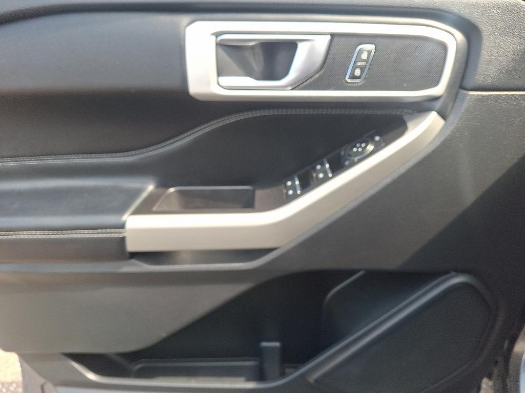 used 2022 Ford Explorer car, priced at $31,174