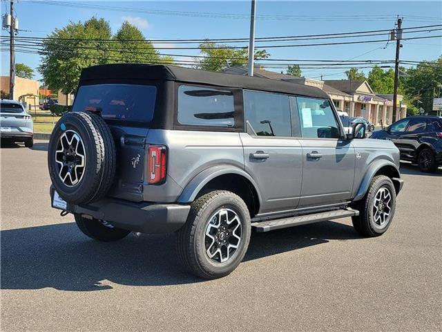 new 2024 Ford Bronco car, priced at $49,205