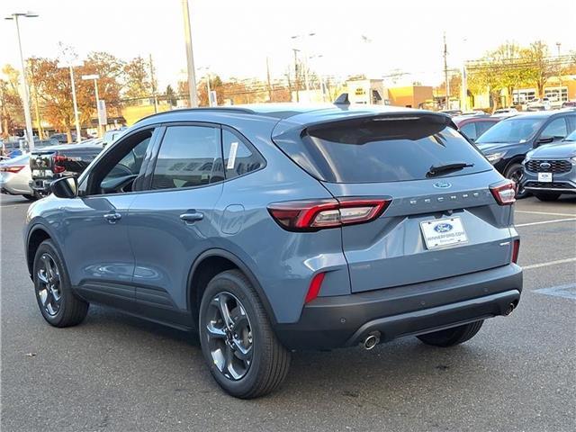 new 2025 Ford Escape car, priced at $33,165