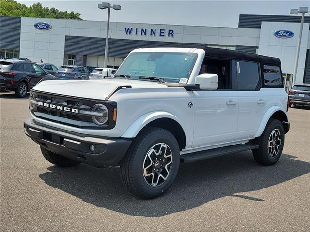 new 2024 Ford Bronco car, priced at $48,955