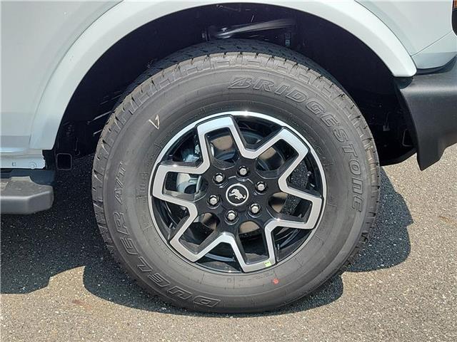 new 2024 Ford Bronco car, priced at $48,955