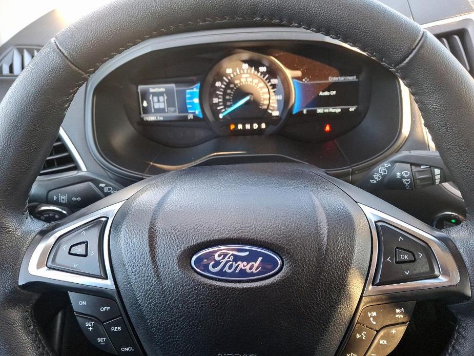 used 2022 Ford Edge car, priced at $28,995