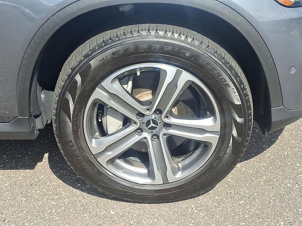 used 2022 Mercedes-Benz GLC 300 car, priced at $31,495