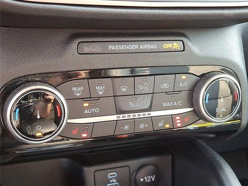 used 2022 Ford Escape car, priced at $21,999