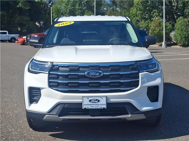 used 2025 Ford Explorer car, priced at $40,995