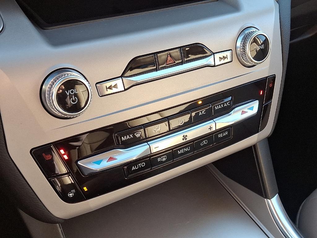 used 2022 Ford Explorer car, priced at $28,495