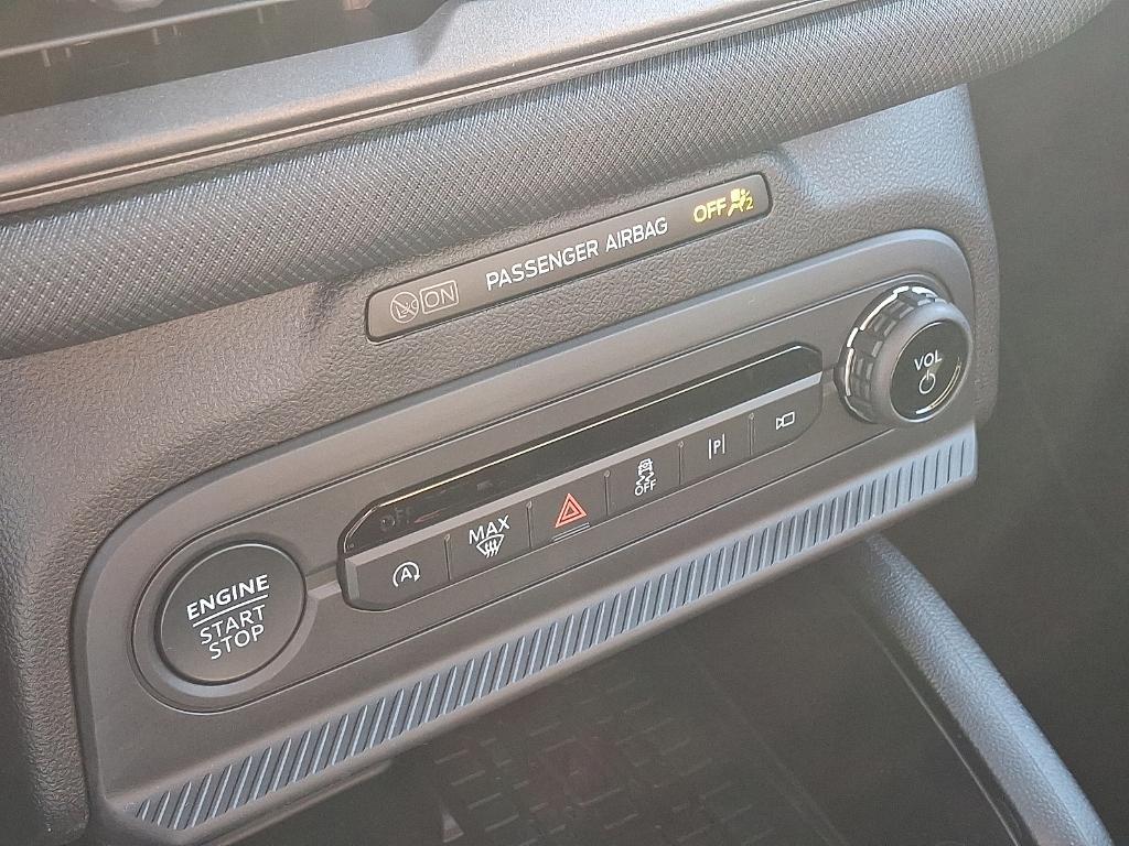 new 2025 Ford Bronco Sport car, priced at $39,437