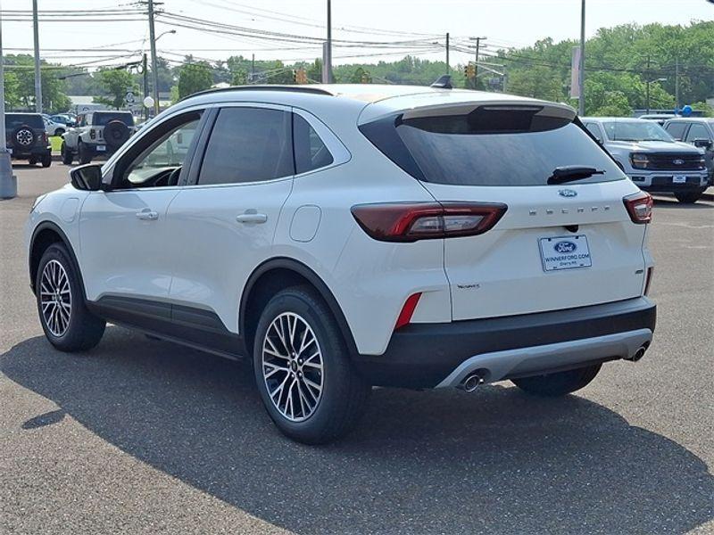new 2025 Ford Escape car, priced at $31,530
