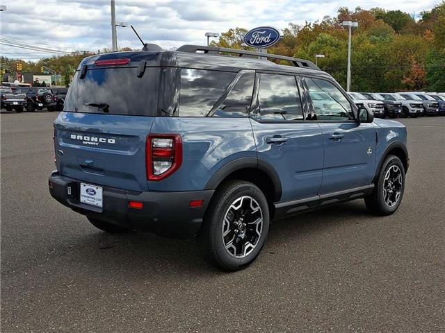 new 2025 Ford Bronco Sport car, priced at $37,435