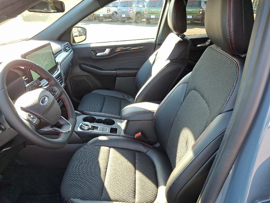 new 2026 Ford Escape car, priced at $32,029