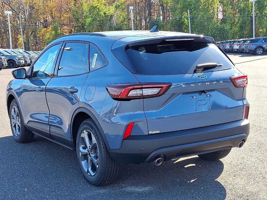 new 2026 Ford Escape car, priced at $32,029