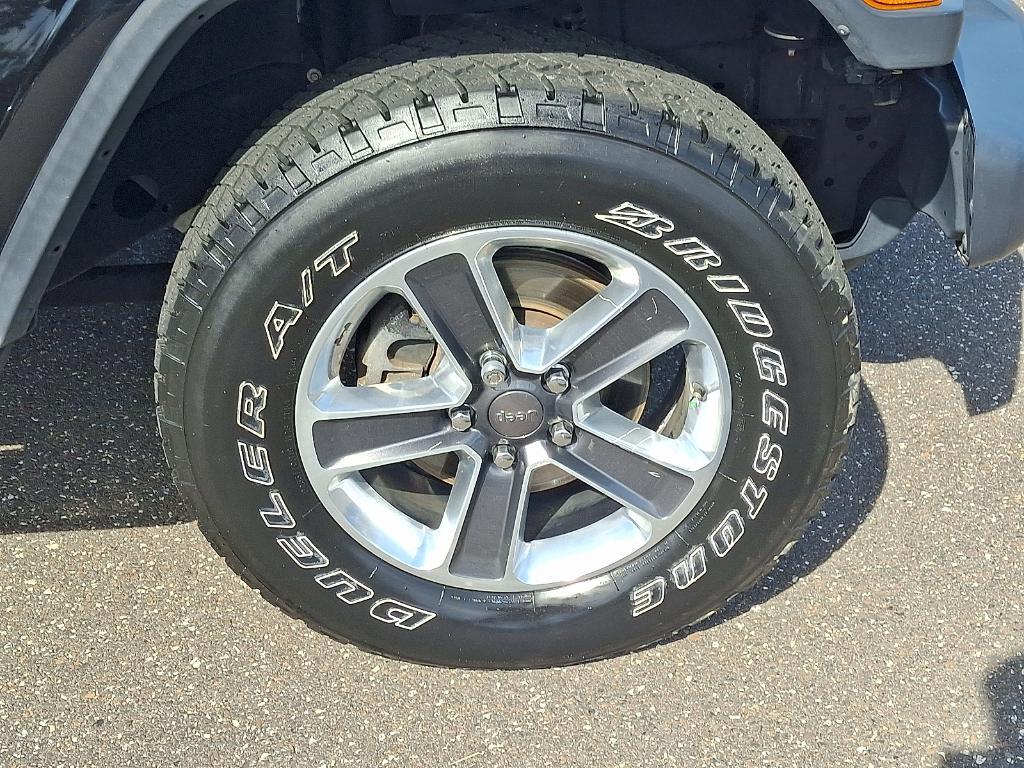 used 2019 Jeep Wrangler Unlimited car, priced at $26,495