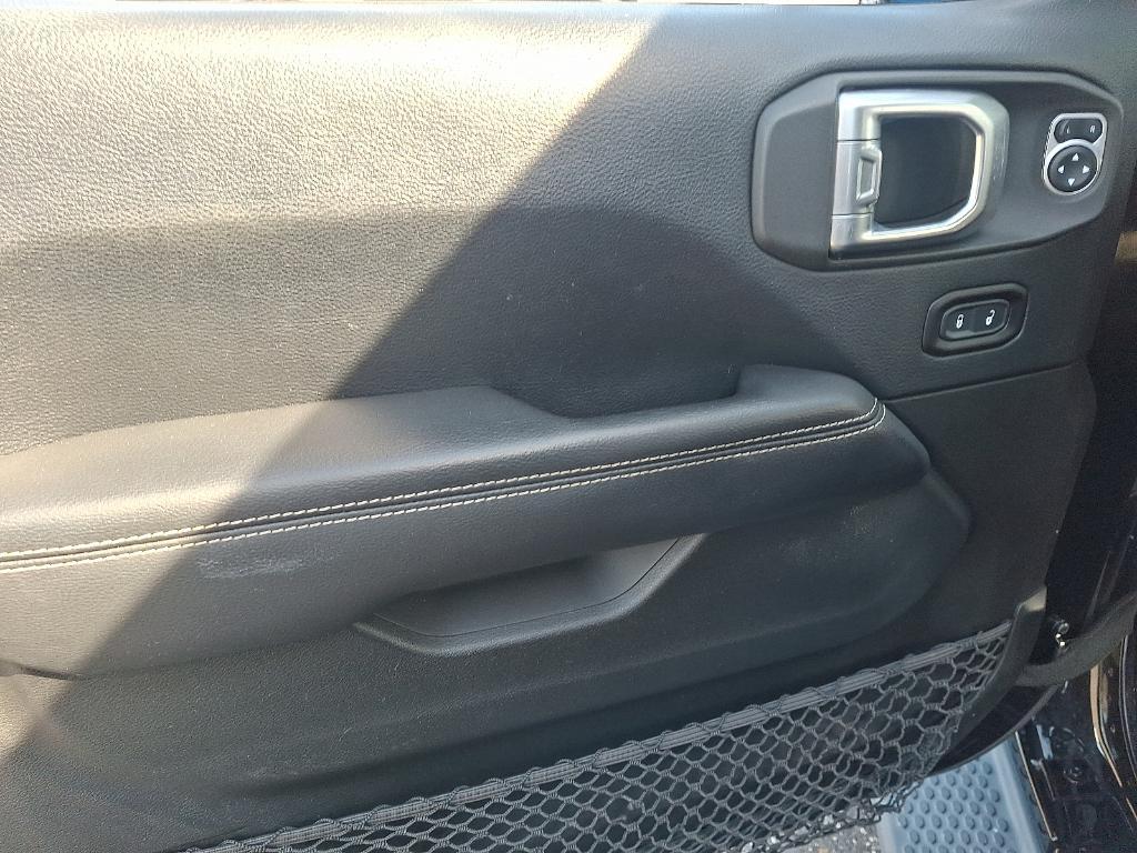 used 2019 Jeep Wrangler Unlimited car, priced at $26,495