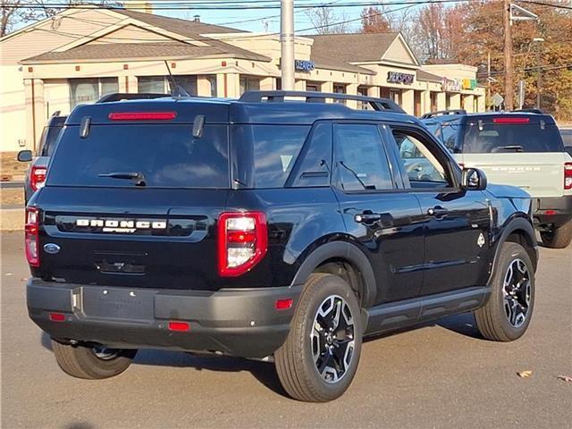 new 2024 Ford Bronco Sport car, priced at $33,930