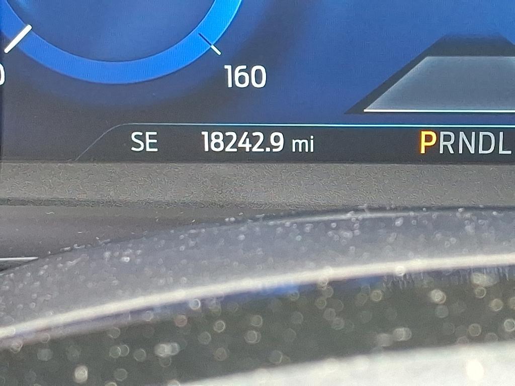 used 2022 Ford Escape car, priced at $27,995