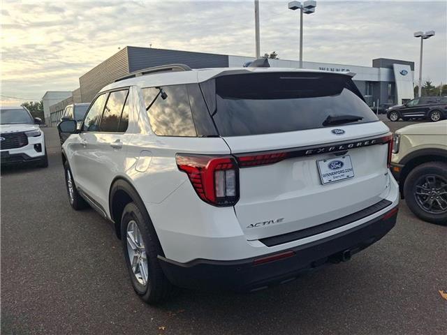 new 2025 Ford Explorer car, priced at $42,495