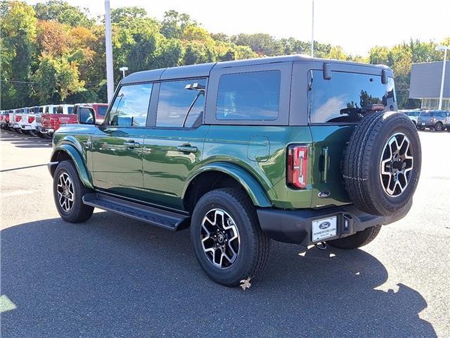 new 2025 Ford Bronco car, priced at $50,870