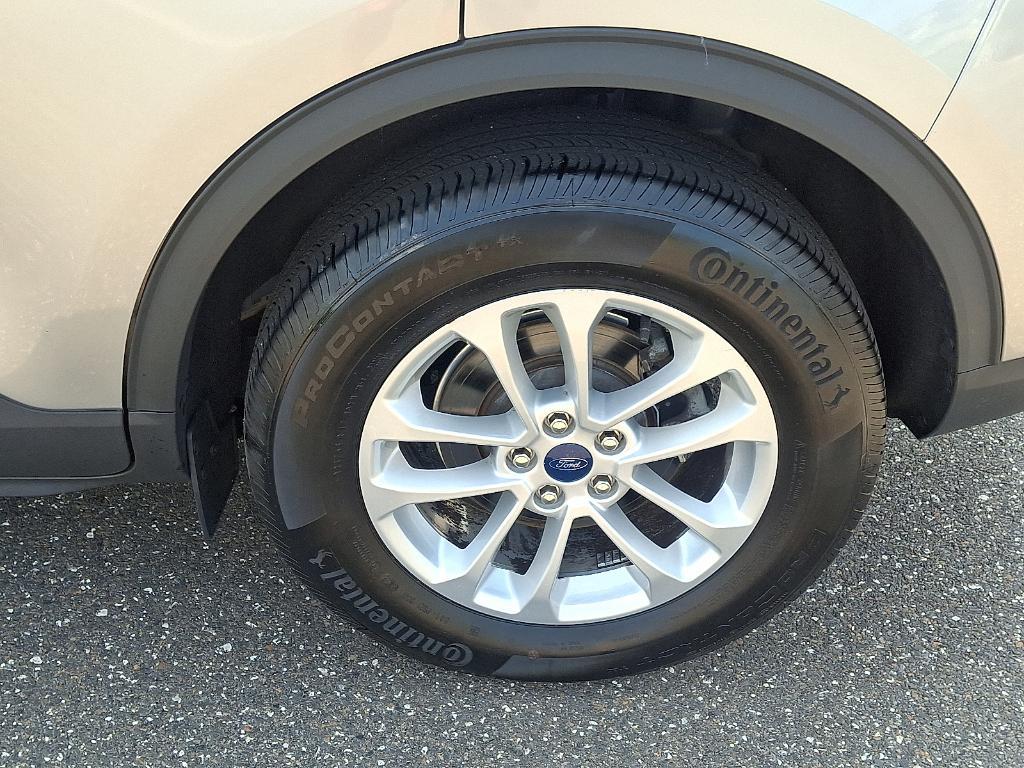 used 2022 Ford Escape car, priced at $22,749