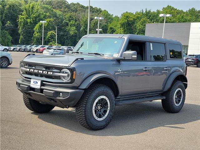 new 2024 Ford Bronco car, priced at $61,373