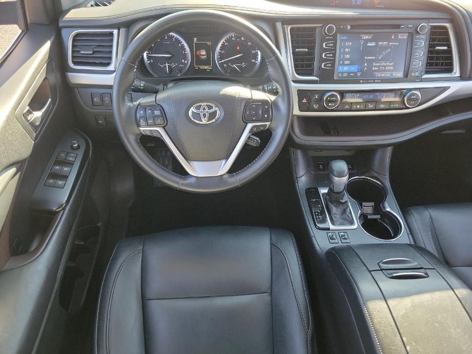 used 2017 Toyota Highlander car, priced at $21,193