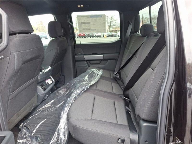 new 2025 Ford F-150 car, priced at $61,520