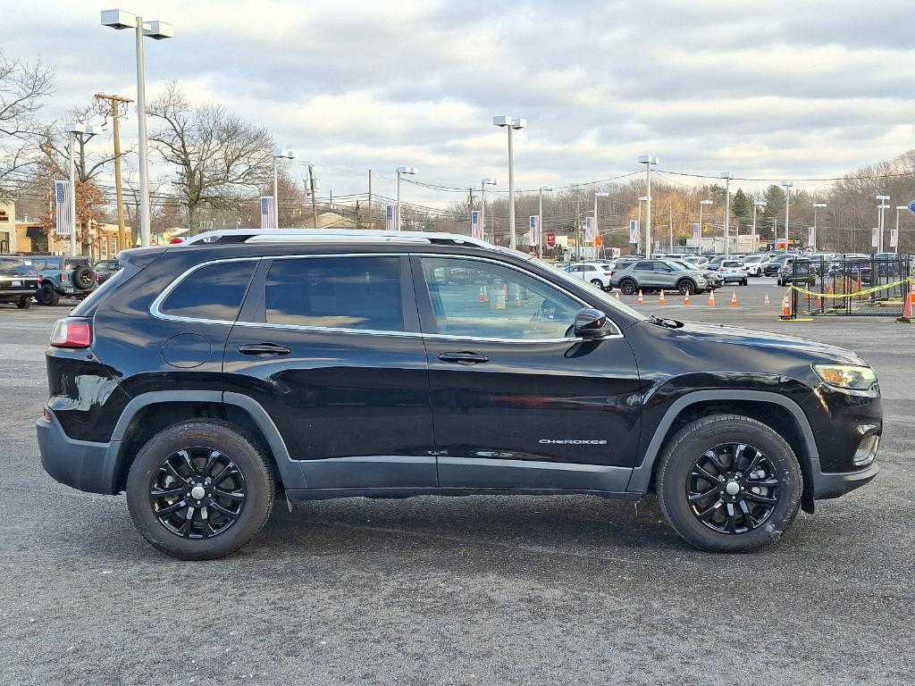 used 2020 Jeep Cherokee car, priced at $16,799