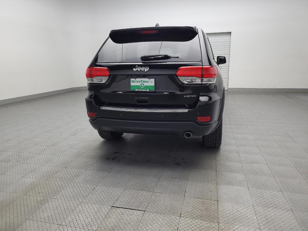 used 2018 Jeep Grand Cherokee car, priced at $19,895