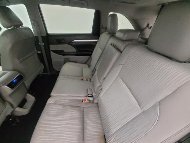 used 2017 Toyota Highlander car, priced at $22,495