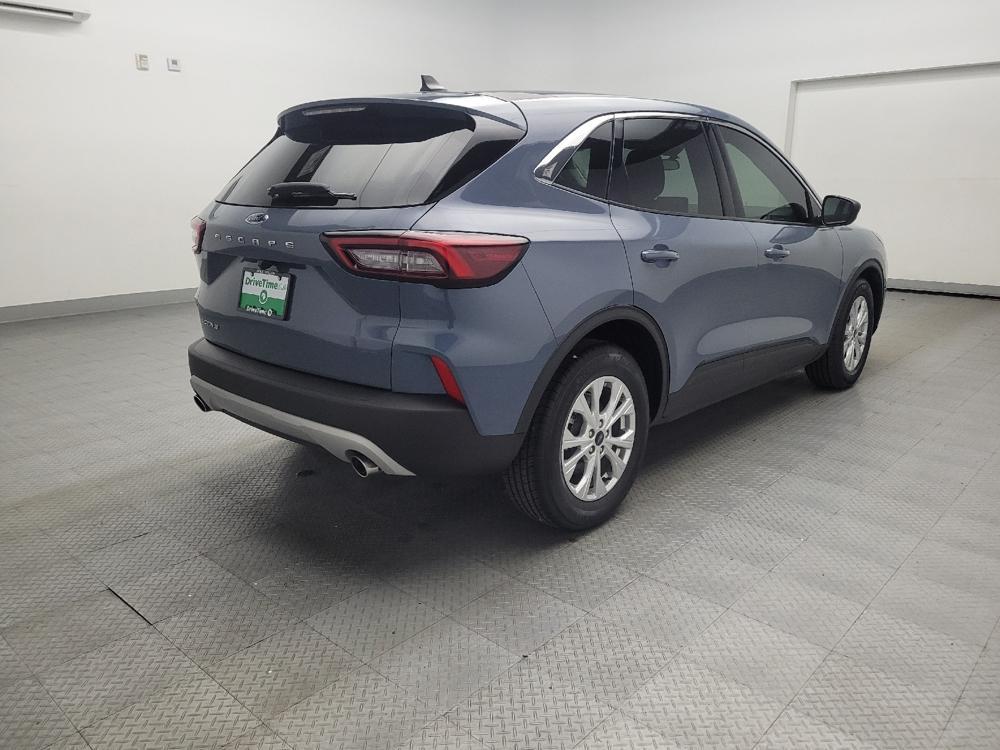 used 2024 Ford Escape car, priced at $25,095