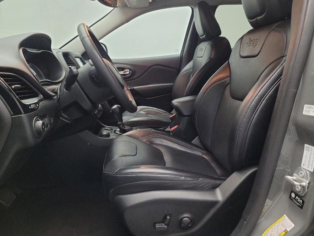 used 2023 Jeep Cherokee car, priced at $27,195