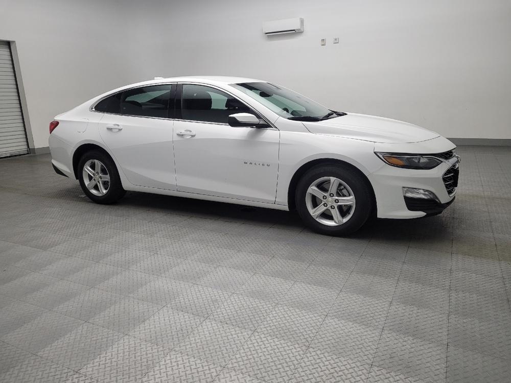 used 2024 Chevrolet Malibu car, priced at $25,395
