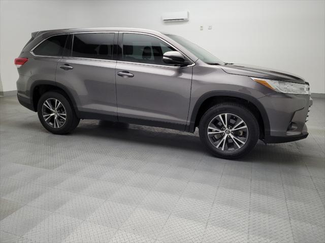 used 2019 Toyota Highlander car, priced at $21,795