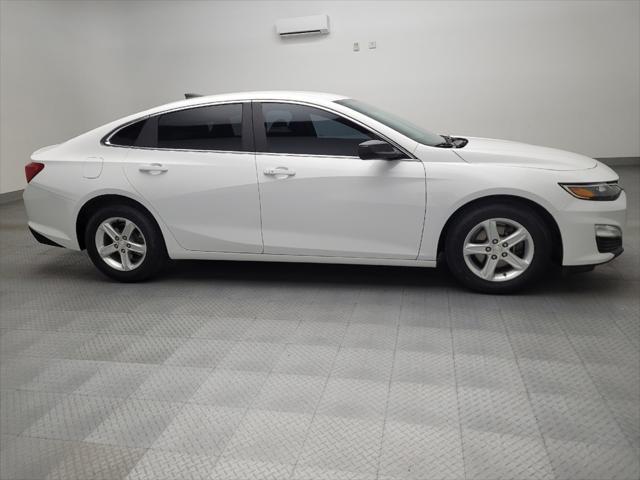 used 2019 Chevrolet Malibu car, priced at $17,595