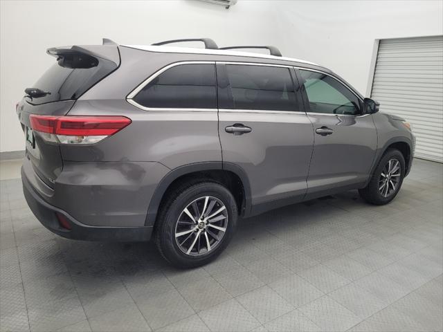 used 2019 Toyota Highlander car, priced at $26,895