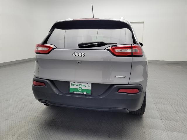 used 2018 Jeep Cherokee car, priced at $15,795