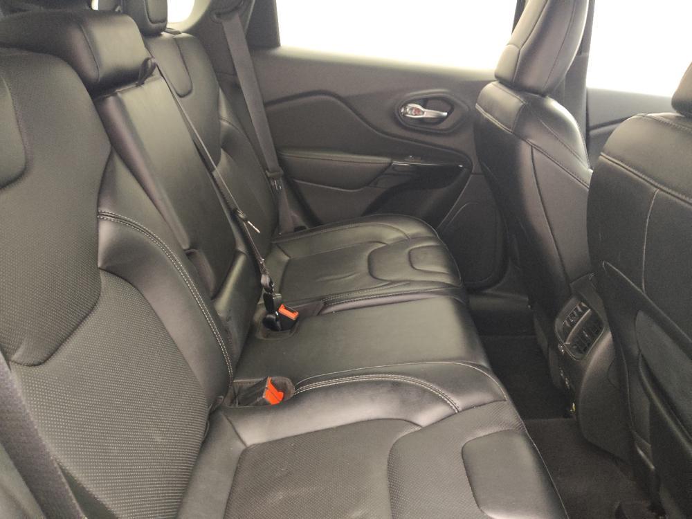 used 2023 Jeep Cherokee car, priced at $29,195