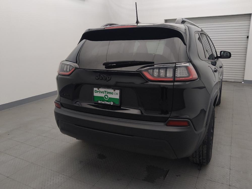 used 2023 Jeep Cherokee car, priced at $29,195