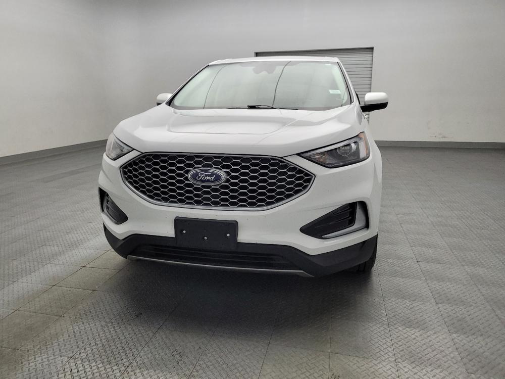 used 2024 Ford Edge car, priced at $28,095