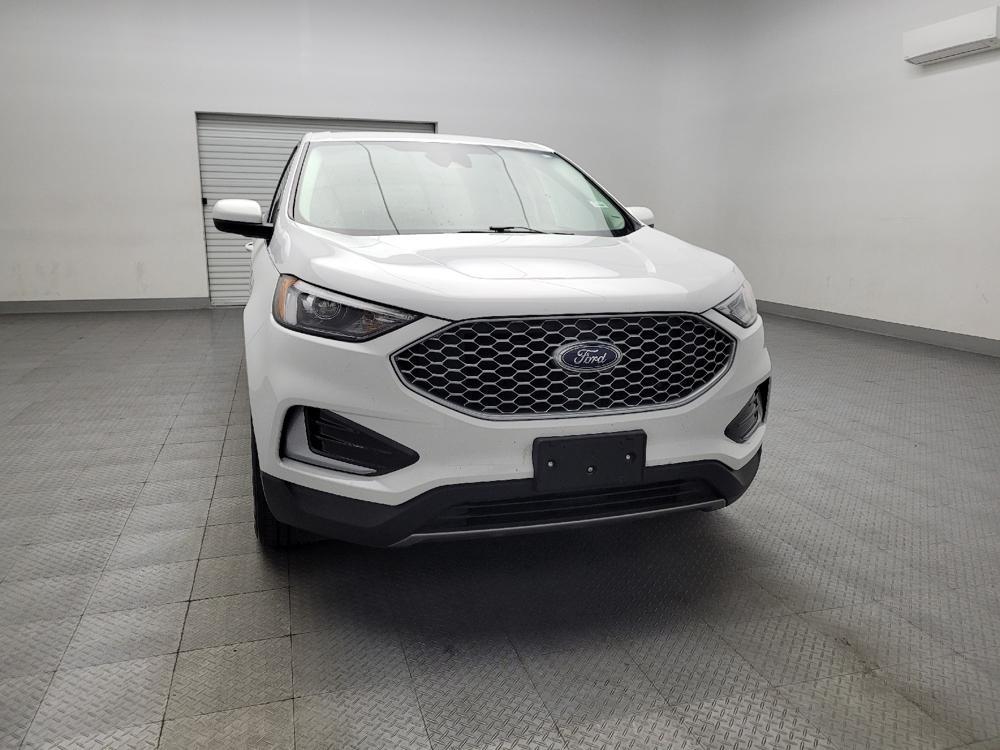 used 2024 Ford Edge car, priced at $28,095