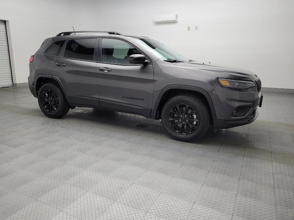 used 2023 Jeep Cherokee car, priced at $28,595