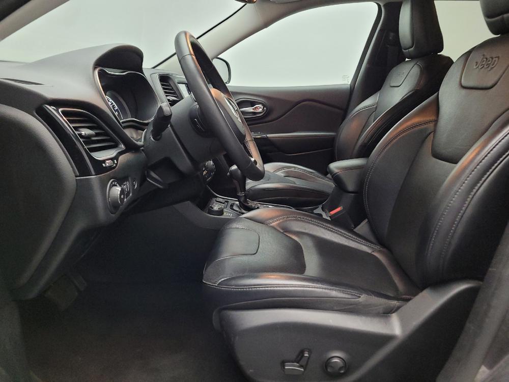 used 2023 Jeep Cherokee car, priced at $28,595