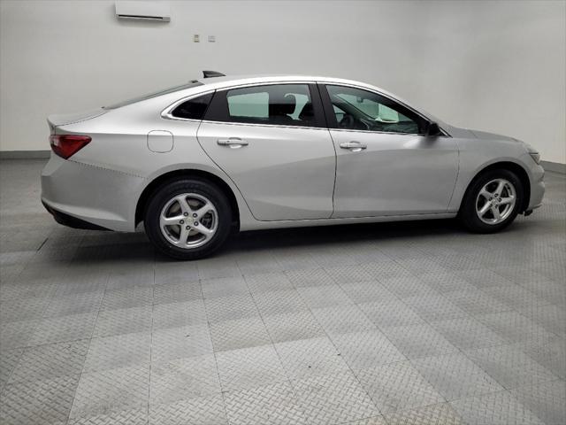 used 2018 Chevrolet Malibu car, priced at $17,295