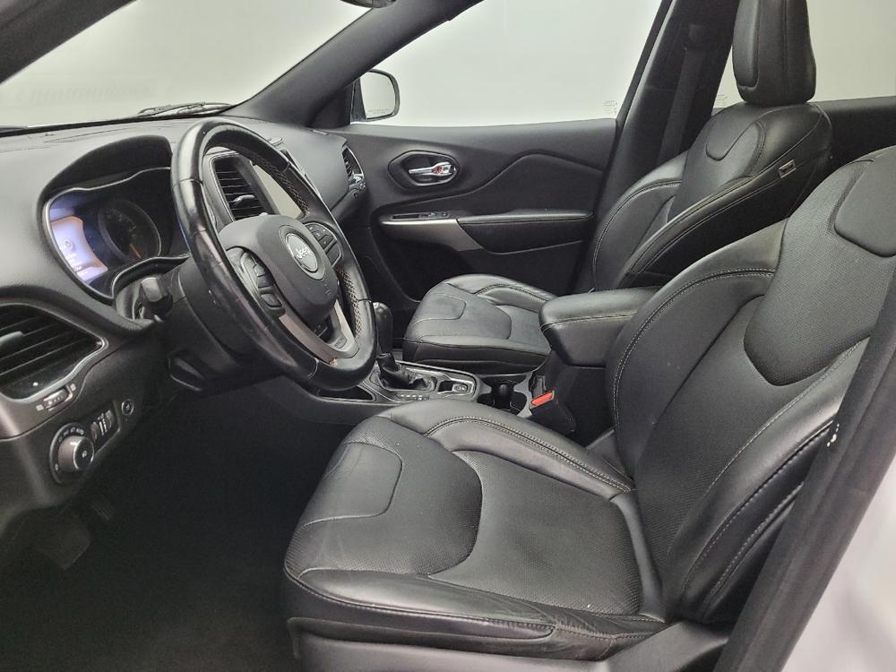 used 2021 Jeep Cherokee car, priced at $22,295