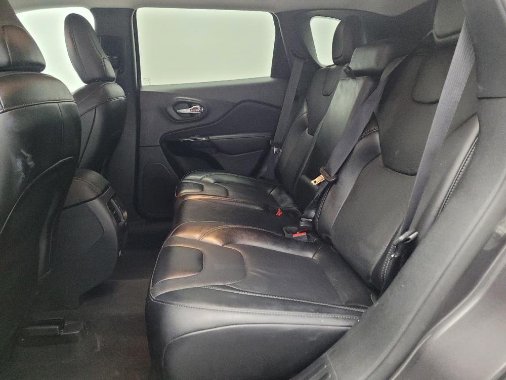 used 2023 Jeep Cherokee car, priced at $27,495