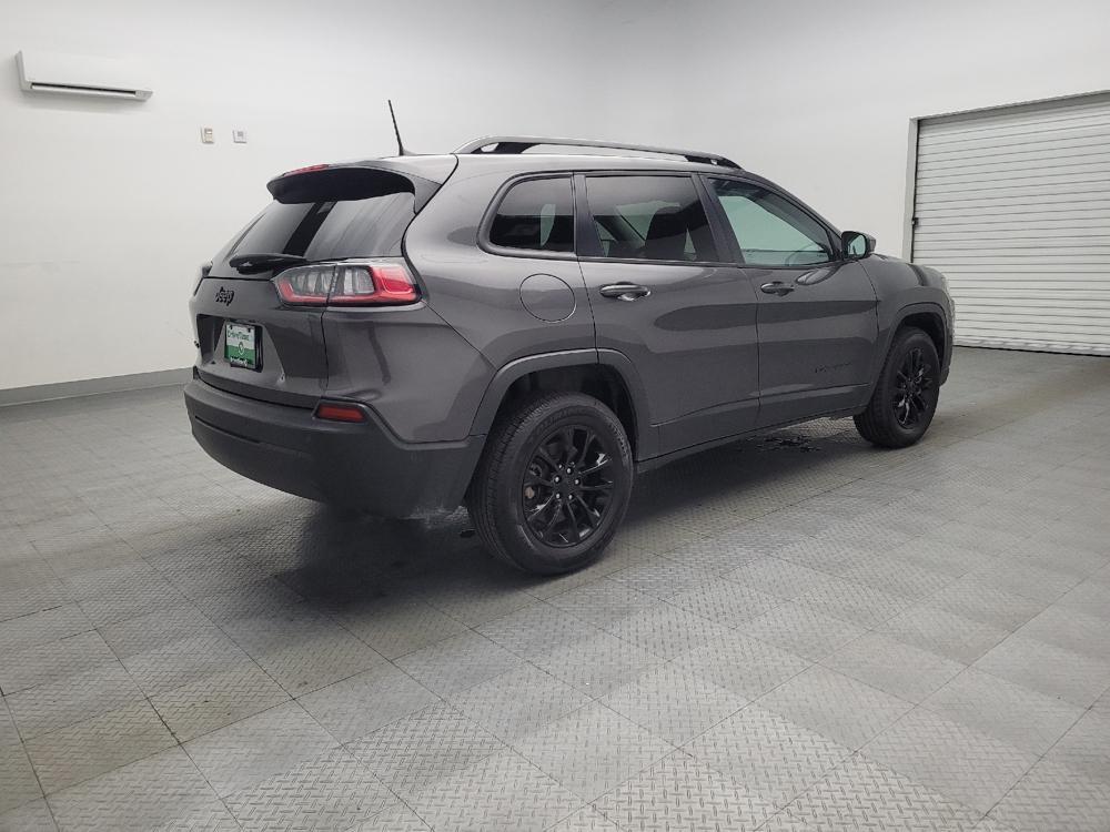 used 2023 Jeep Cherokee car, priced at $27,495