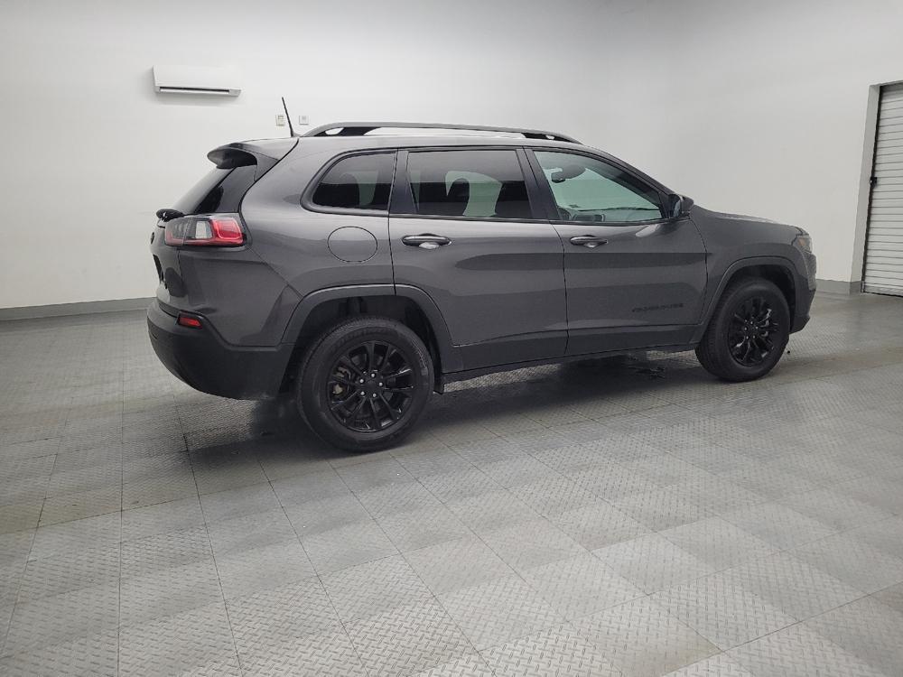 used 2023 Jeep Cherokee car, priced at $27,495