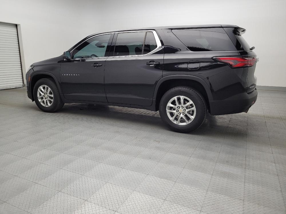 used 2022 Chevrolet Traverse car, priced at $23,795