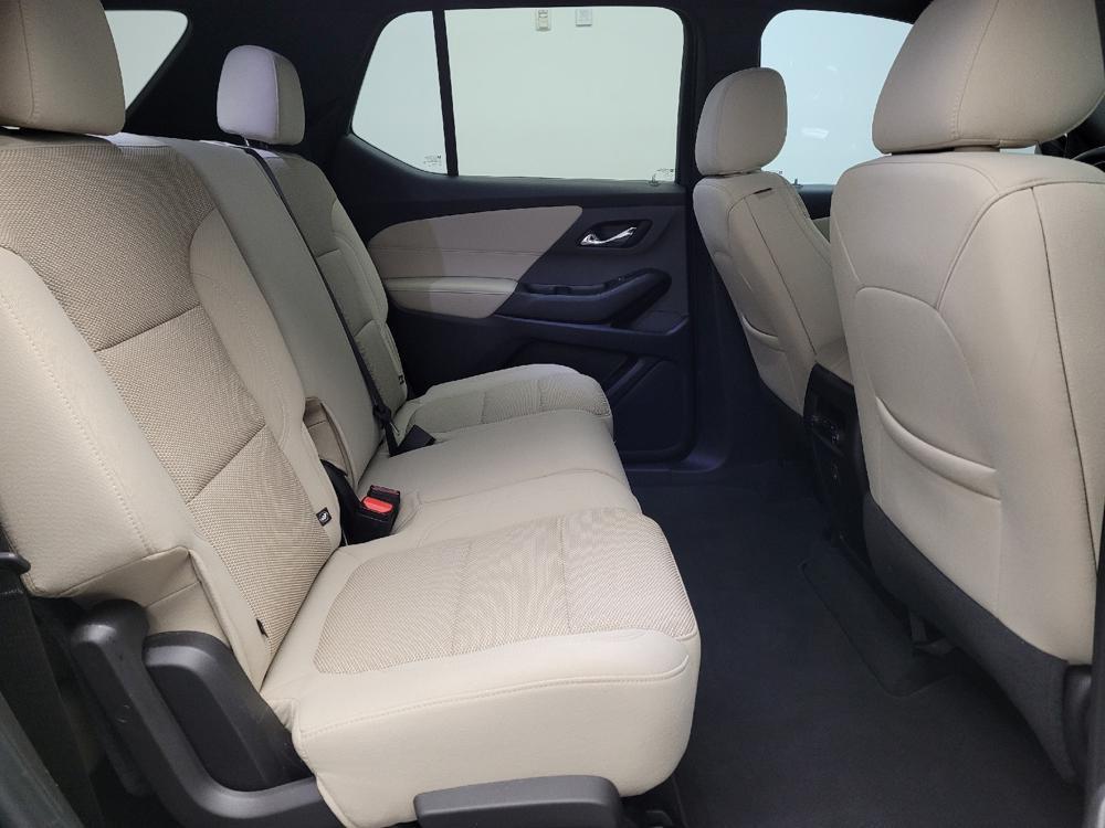used 2022 Chevrolet Traverse car, priced at $23,795