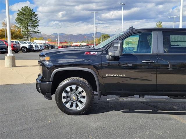 new 2025 Chevrolet Silverado 2500 car, priced at $58,675