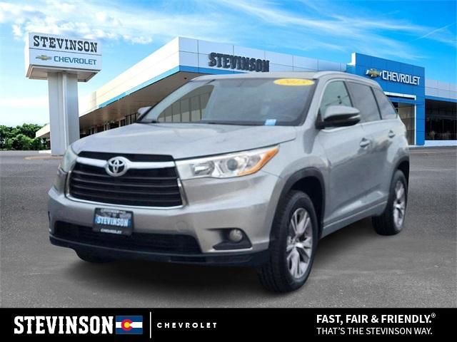 used 2015 Toyota Highlander car, priced at $18,505
